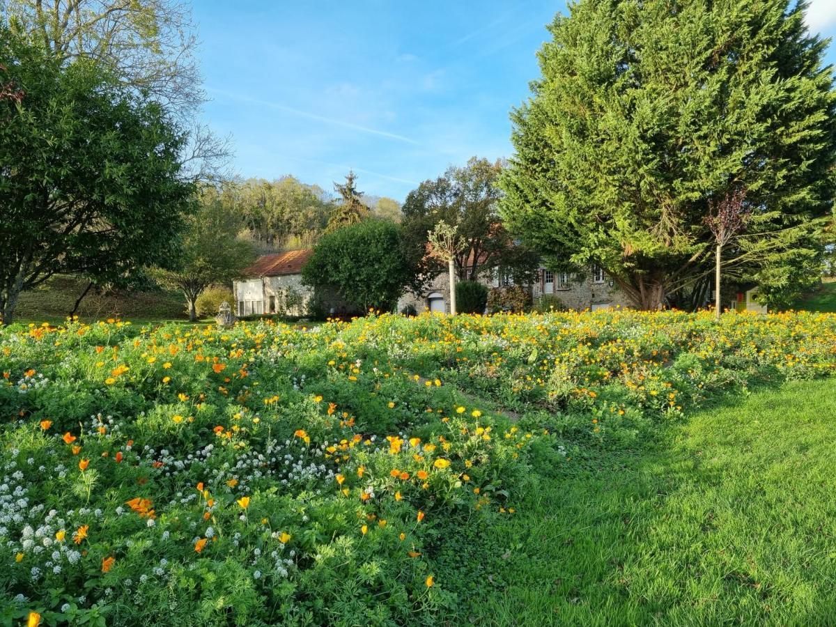 Roulotte Panoramique Du Moulin Bed & Breakfast Châtillon-sur-Marne Exterior photo